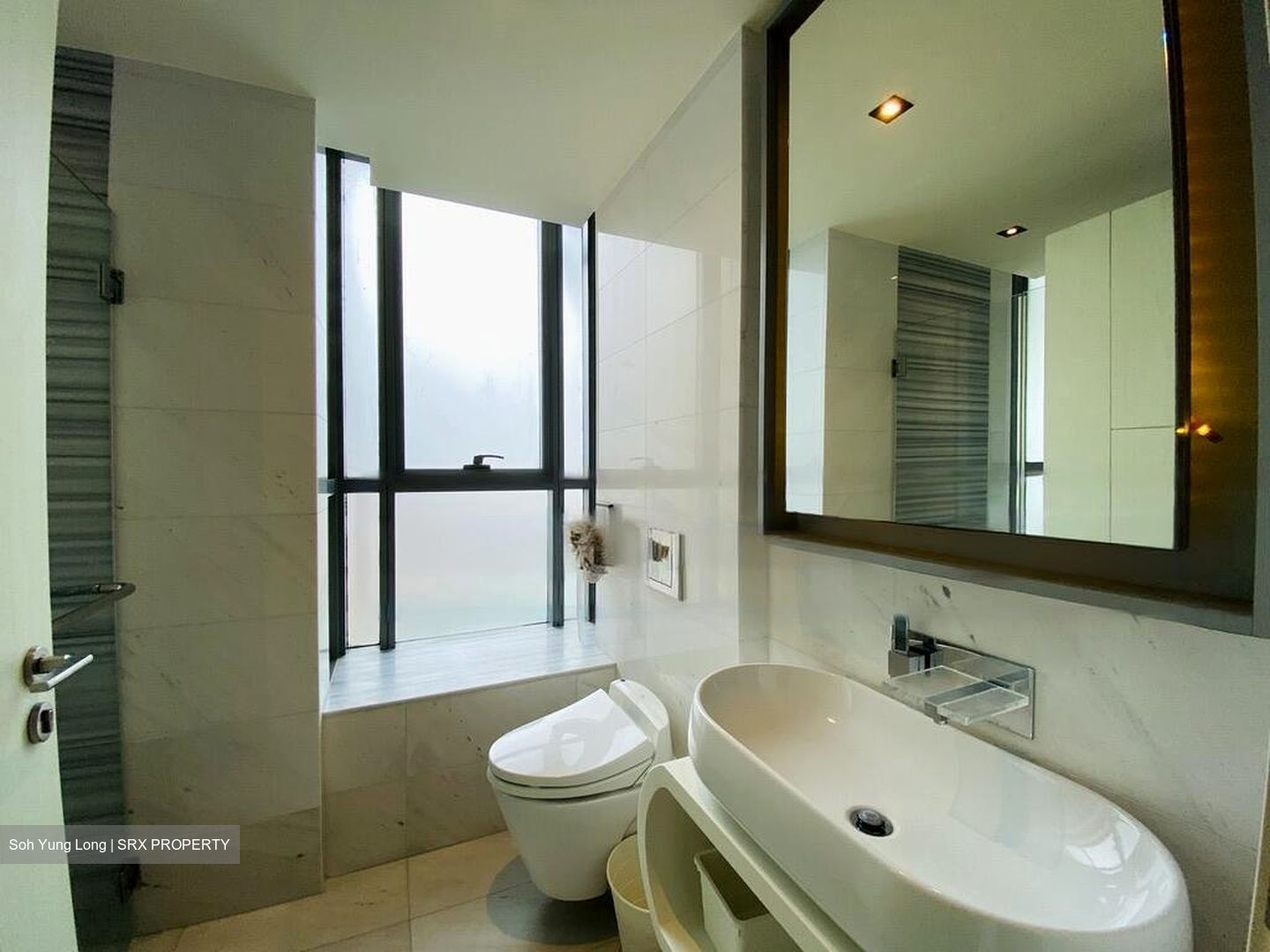 Lincoln Suites (D11), Condominium #490734601